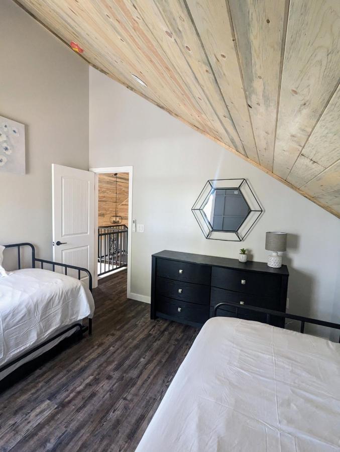 Hillside Hangout 3Bd/2Ba, Elevated Deck Sunsets باينتوب ليكسايد المظهر الخارجي الصورة