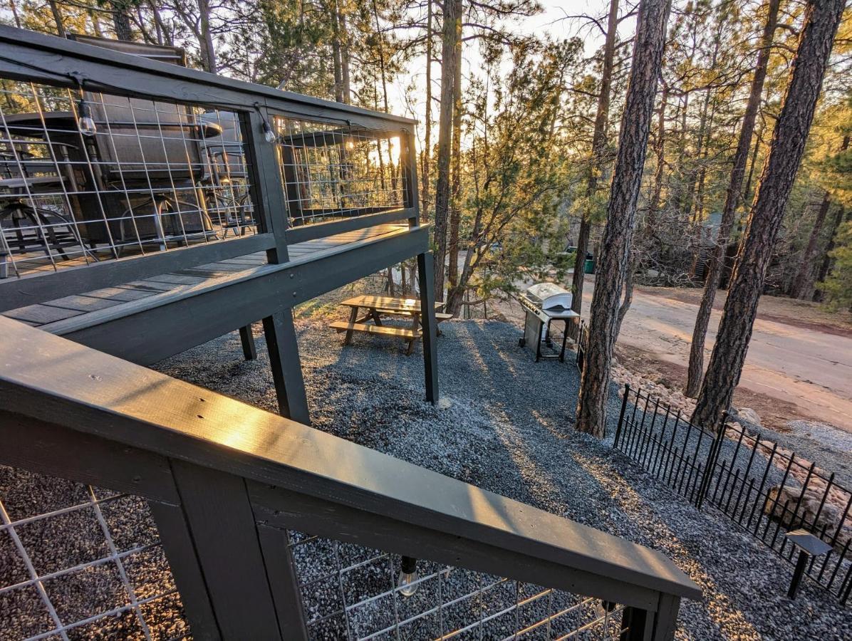 Hillside Hangout 3Bd/2Ba, Elevated Deck Sunsets باينتوب ليكسايد المظهر الخارجي الصورة