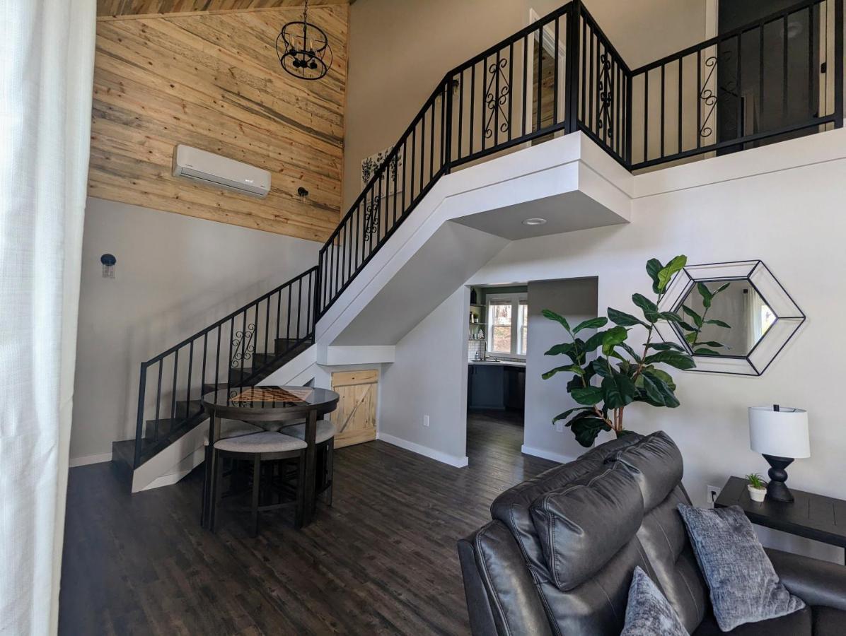 Hillside Hangout 3Bd/2Ba, Elevated Deck Sunsets باينتوب ليكسايد المظهر الخارجي الصورة